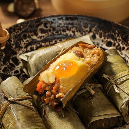 干貝蓮子巧香粽 (六入）Scallop and Lotus Seed Taiwanese Rice Dumplings (6 pcs)