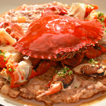膏蟹馬蹄蒸肉餅 Steamed Minced Pork with Mangrove Crab Roe and Water Chestnut 