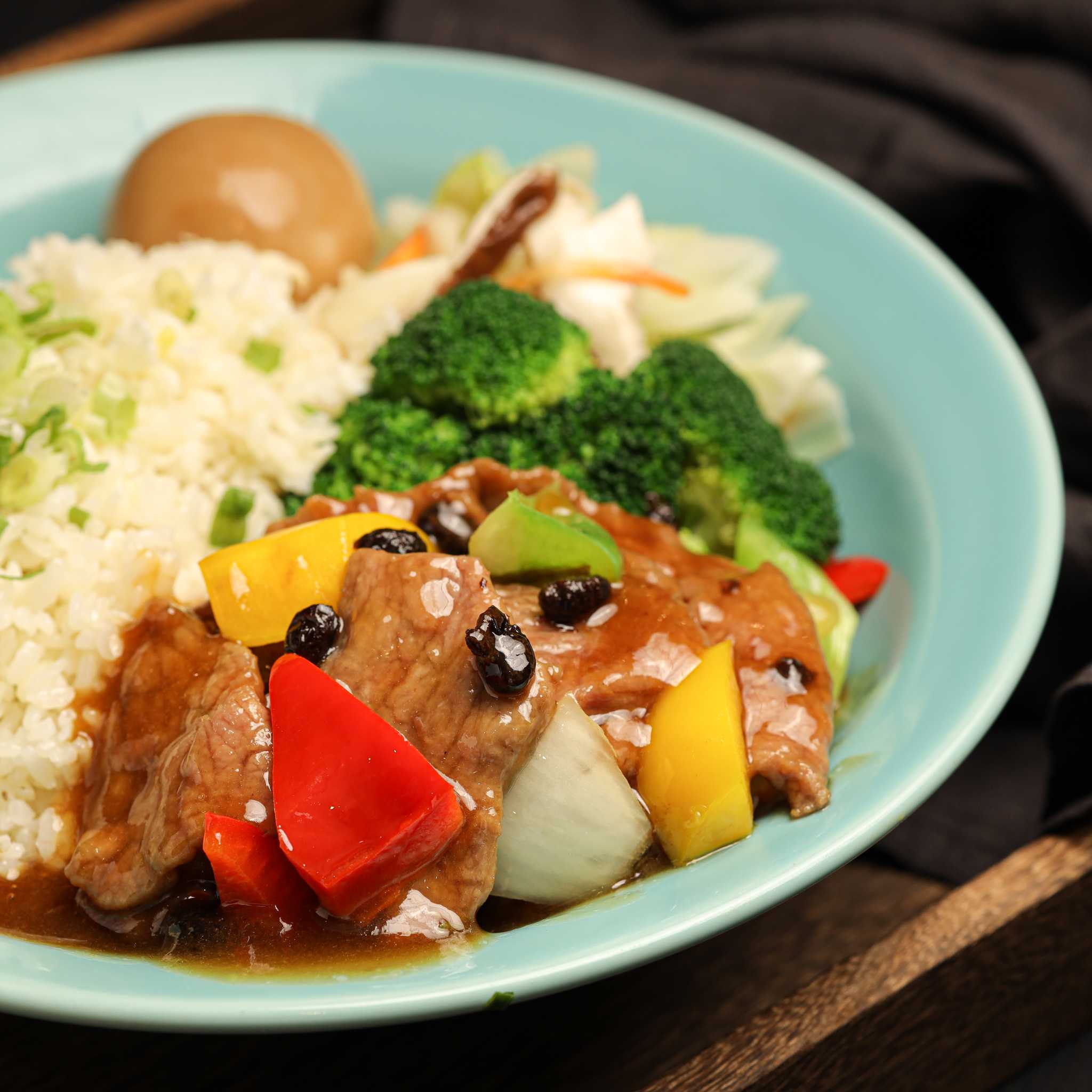豉椒牛肉燴飯 Pepper Beef Stir-Fry with Rice