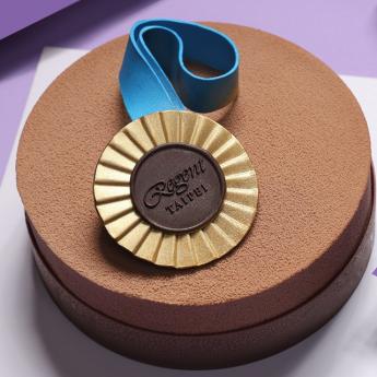 獎牌榛果巧克力慕斯(6吋) Medal Hazelnut Chocolate Mousse (6 inches)