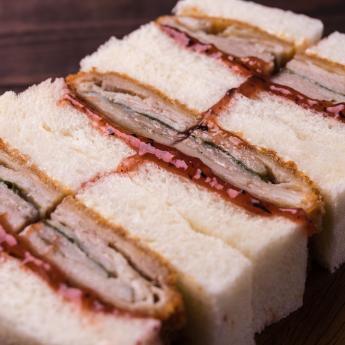 紫蘇千層豚里肌  <BR> Ume Shiso Butter Katsu Cutlet Sandwich