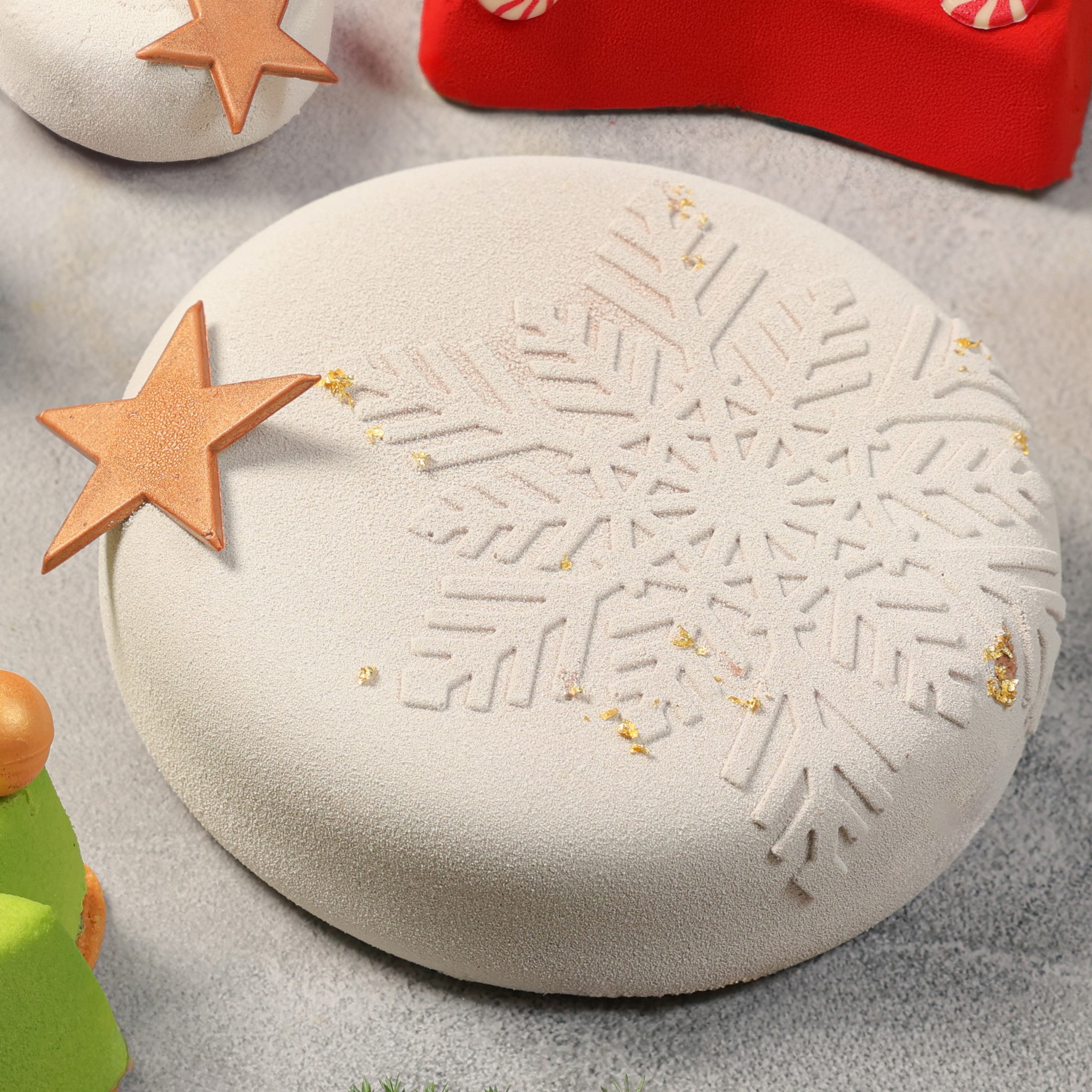 冬日仙境榛果慕斯 (7吋) Winter Wonderland Hazelnut Mousse (7”)