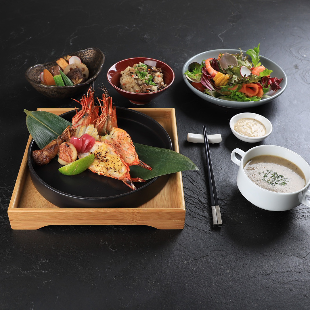 【鐵板燒】ROBIN'S日式鐵板綜合海鮮盤套餐