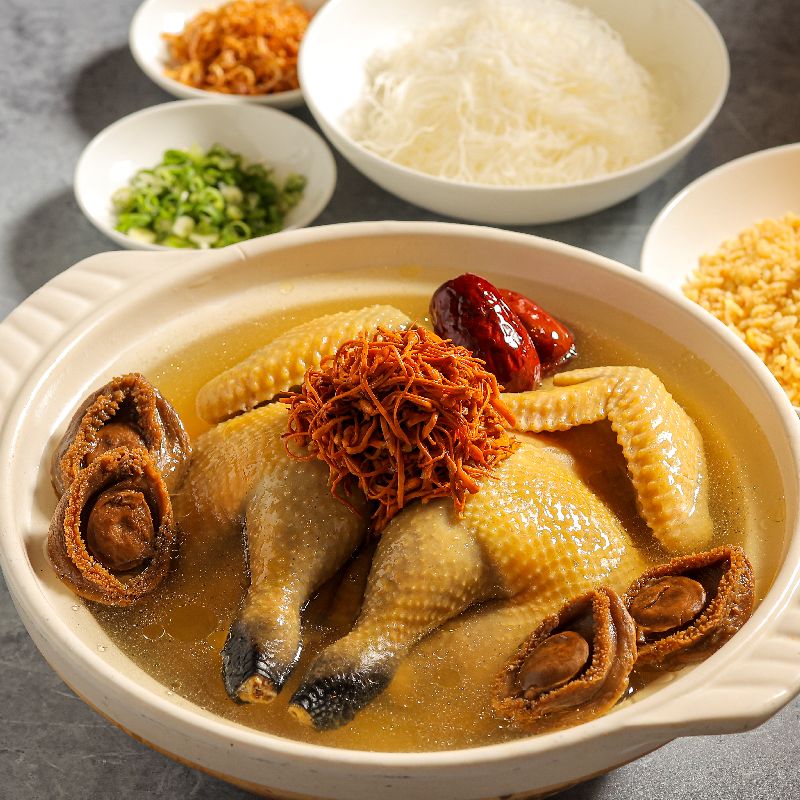 蟲草花鮑魚燉雞湯 (每盅) Cordyceps Abalone Chicken Soup