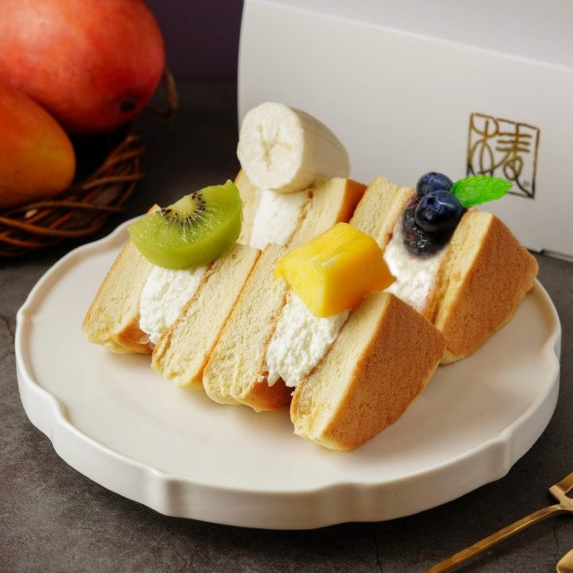 【椿tsubaki salon】厚鬆餅水果三明治 Tsubaki Fruit Sandwich